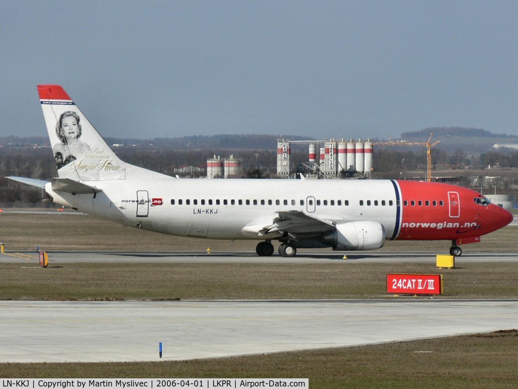 LN-KKJ, 1997 Boeing 737-36N C/N 28564, Boeing 737-36N