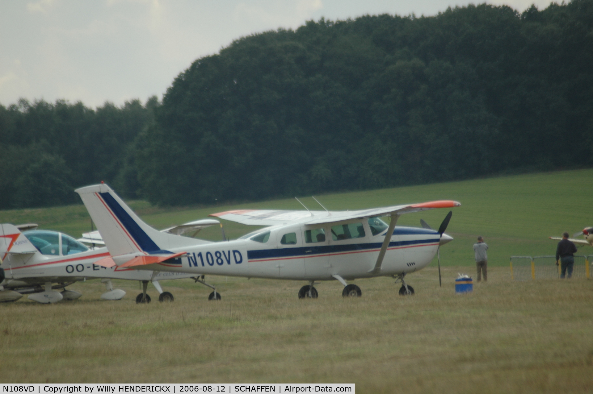 N108VD, Cessna U206F Stationair C/N U20603127, Schaffen Old Timer Flyin August 12th, 2006
