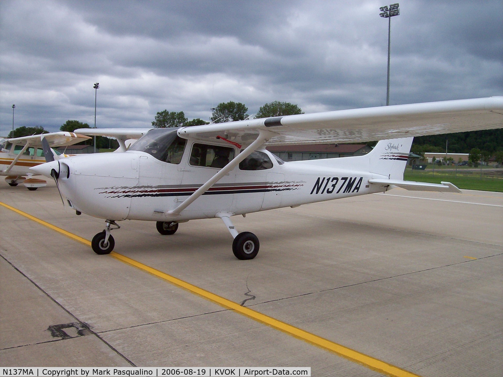 N137MA, 1997 Cessna 172R C/N 17280146, Cessna 172