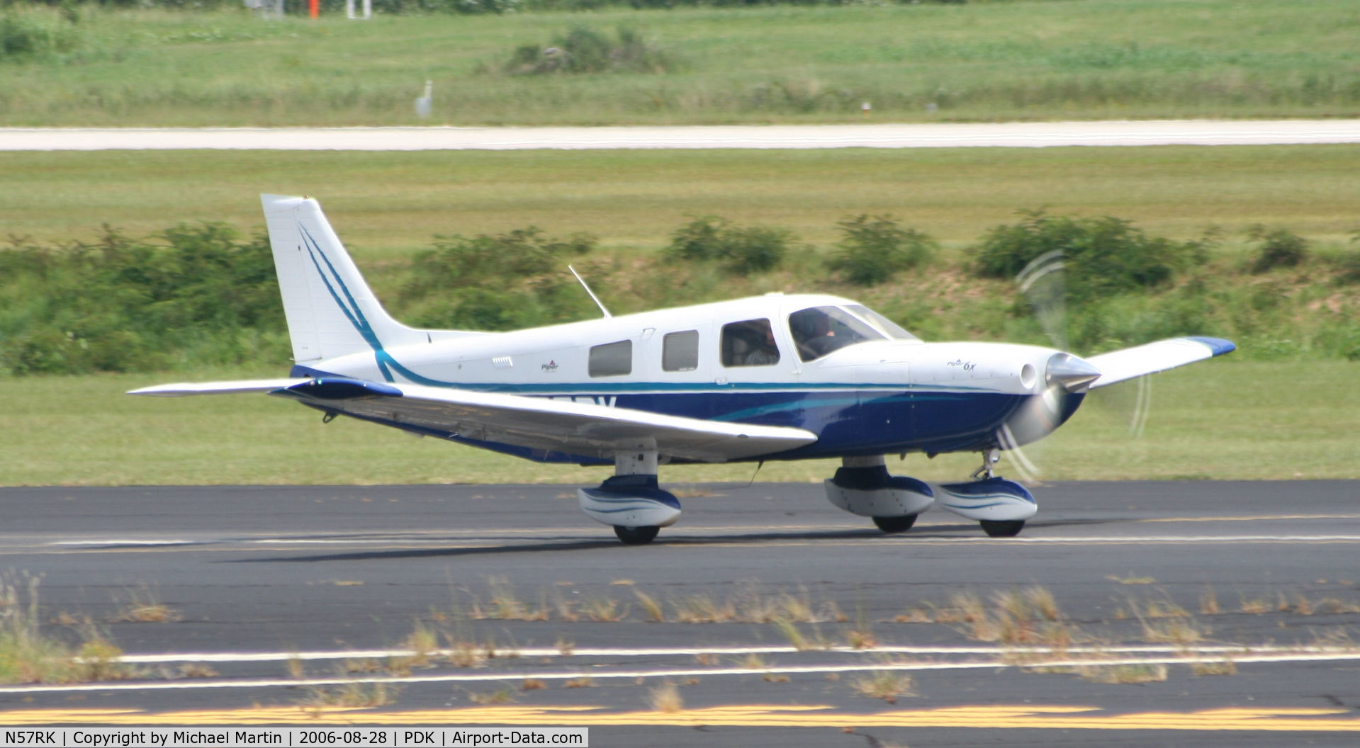 N57RK, 2004 Piper PA-32-301FT Saratoga C/N 3232016, Landing 20R