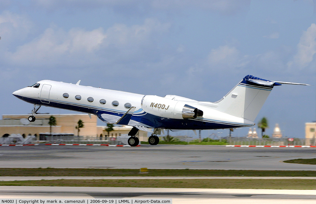 N400J, 1998 Gulfstream Aerospace G-IV C/N 1330, BIZ JET