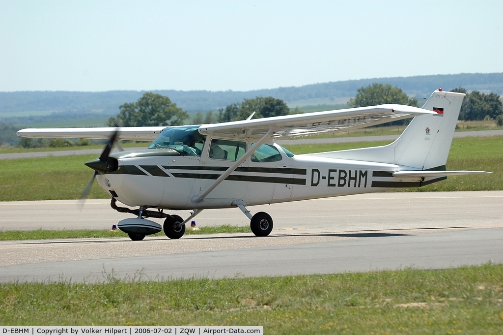 D-EBHM, Cessna 172M C/N 17261888, Cessna 172M
