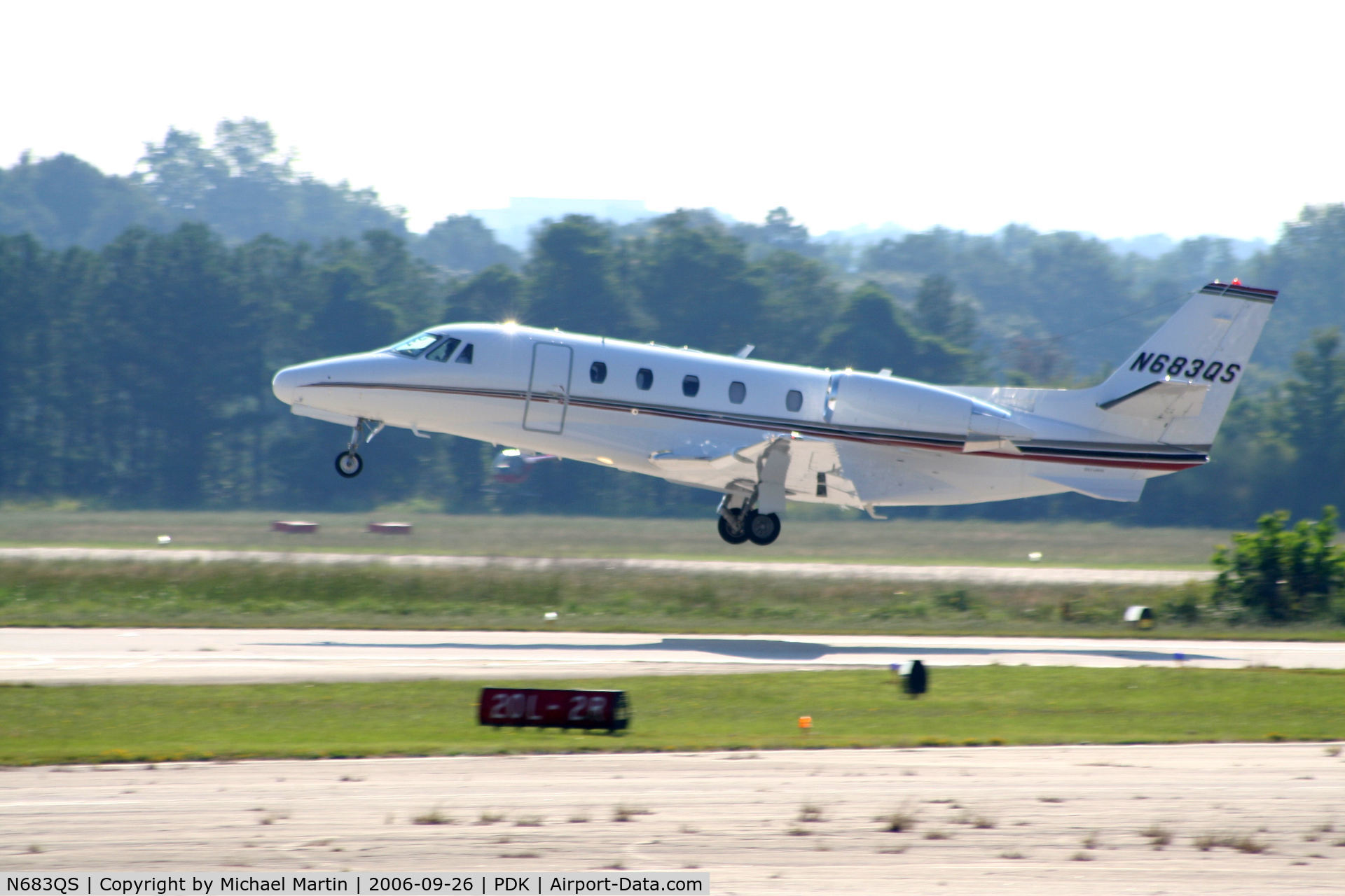 N683QS, 2006 Cessna 560XL Citation XLS C/N 560-5643, Departing PDK enroute to GGE