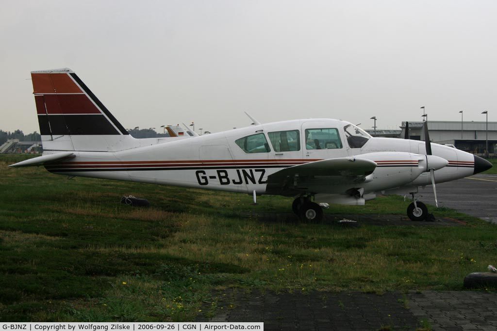 G-BJNZ, 1979 Piper PA-23-250 Aztec C/N 27-7954099, visitor