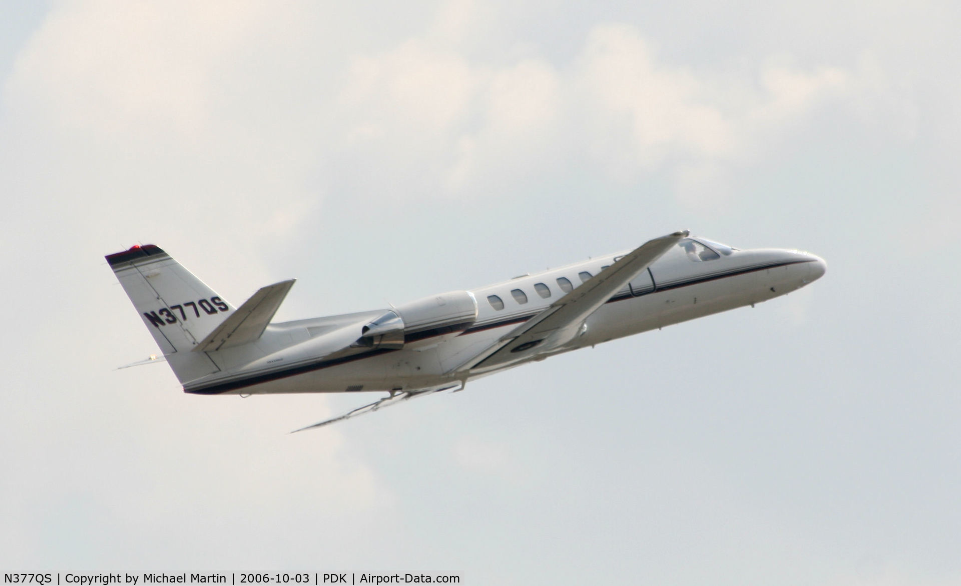 N377QS, 2008 Cessna 680 Citation Sovereign C/N 680-0187, Departing PDK enroute to RUQ