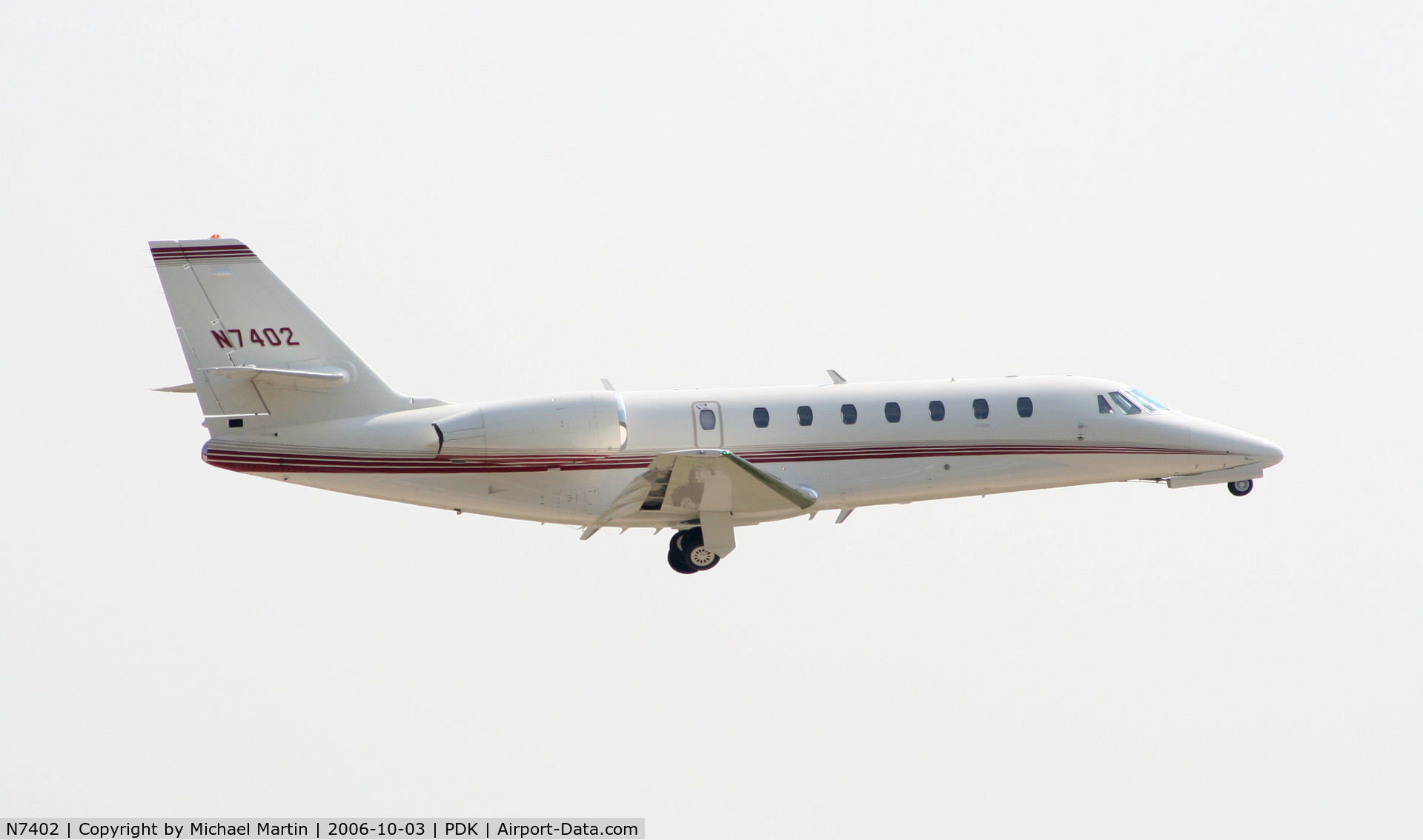 N7402, 2006 Cessna 680 Citation Sovereign C/N 680-0082, Taking off from Runway 20L