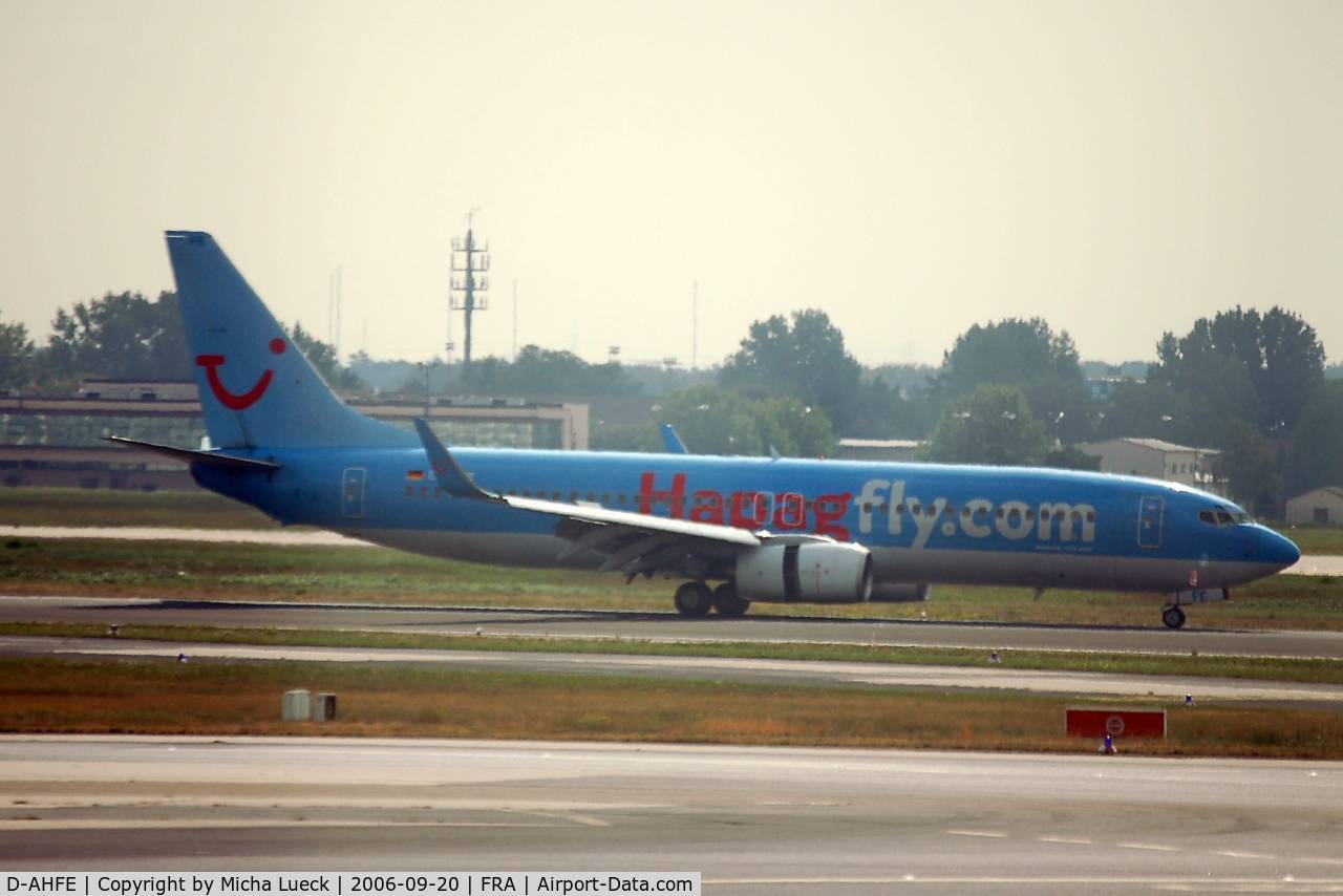 D-AHFE, 1998 Boeing 737-8K5 C/N 27979, Just landed, thrust reversers deployed