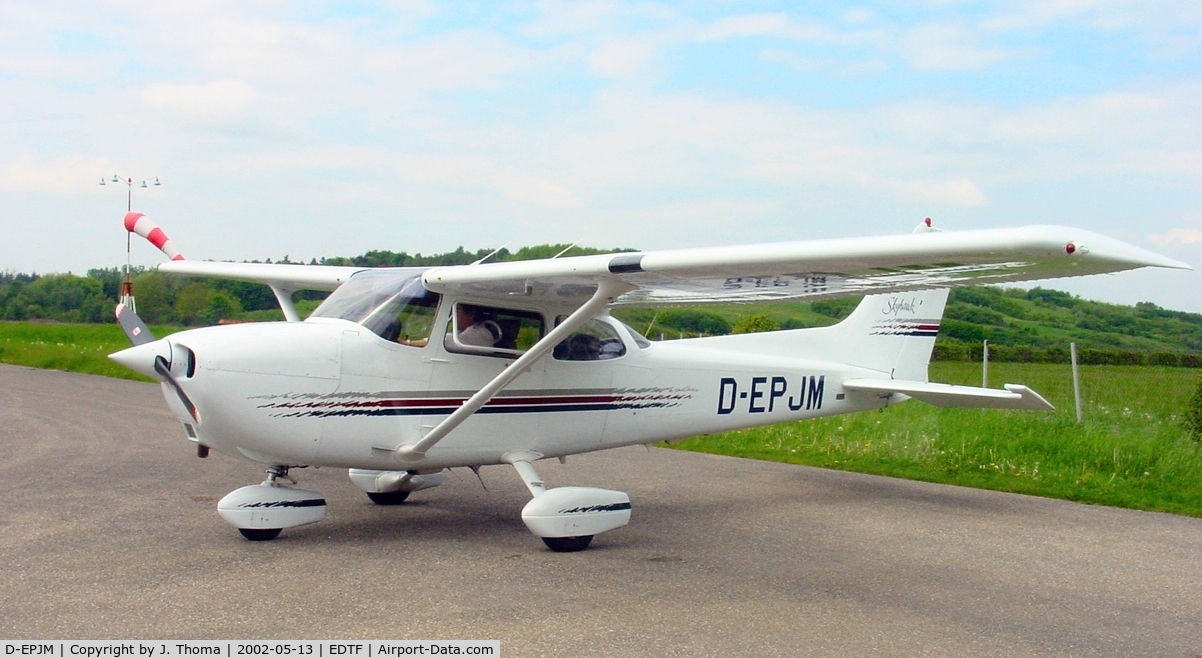 D-EPJM, 1998 Cessna 172R C/N 17280336, Cessna 172 Skyhawk