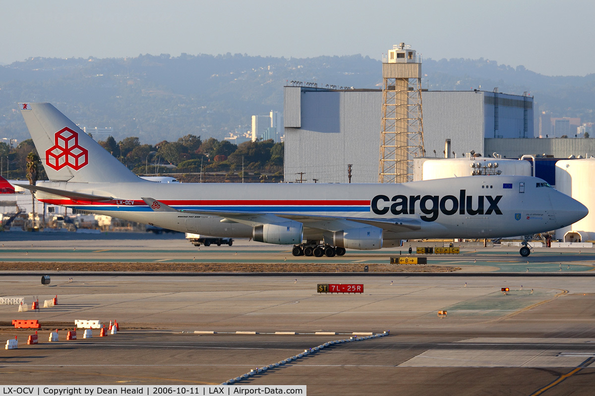 LX-OCV, 1999 Boeing 747-4R7F/SCD C/N 29731, Cargolux LX-OCV (FLT CLX774) taxiing to the cargo terminal after arrival from Luxembourg (ELLX).