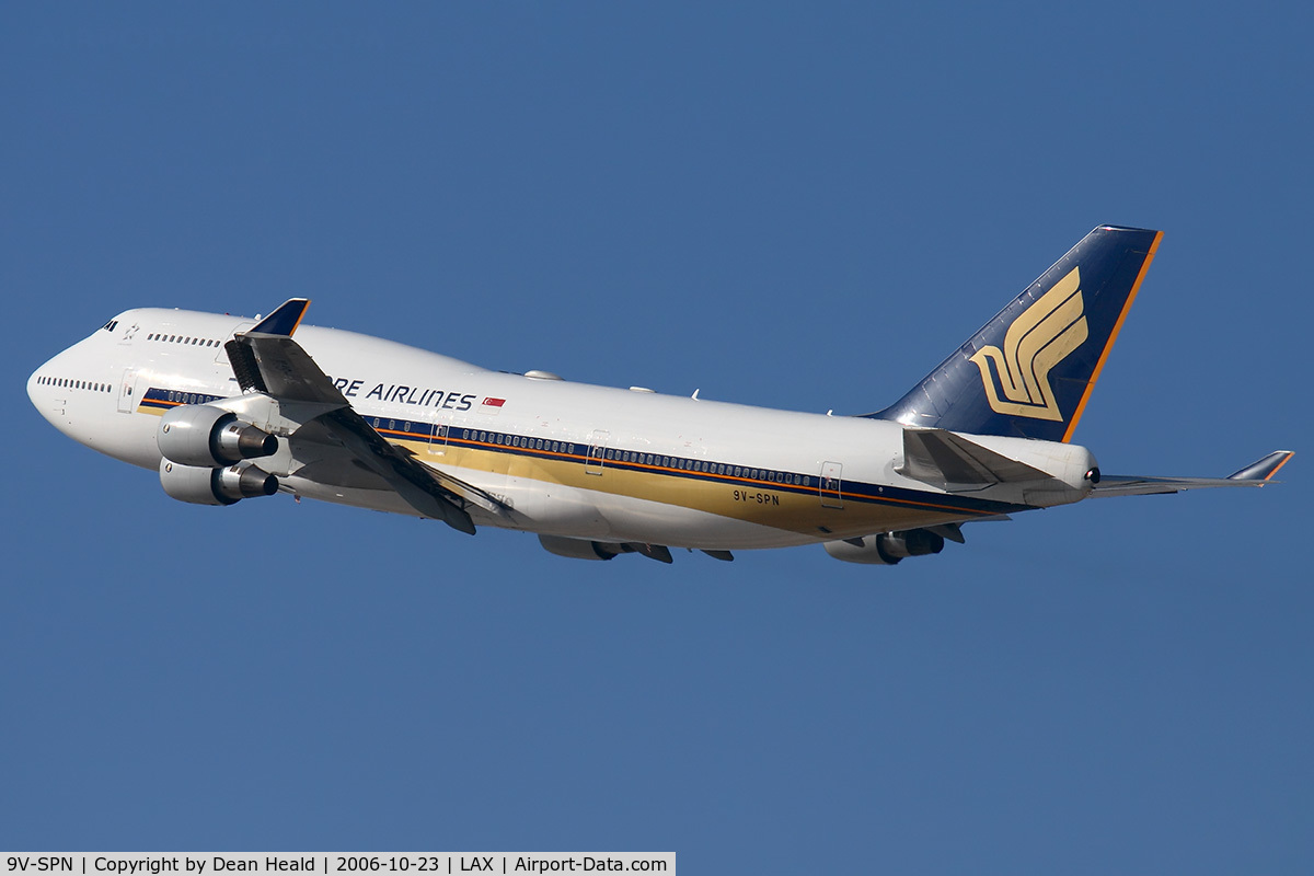9V-SPN, 2001 Boeing 747-412 C/N 28031, Singapore Airlines 9V-SPN (FLT SIA11) climbing out from RWY 25R enroute to Narita International Airport (RJAA), Japan.