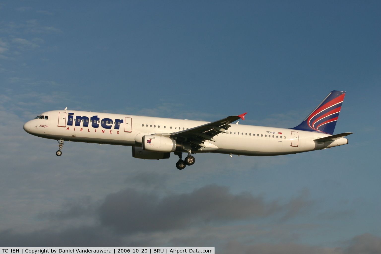 TC-IEH, 1999 Airbus A321-131 C/N 963, arrival of flight INX572 from Antalya