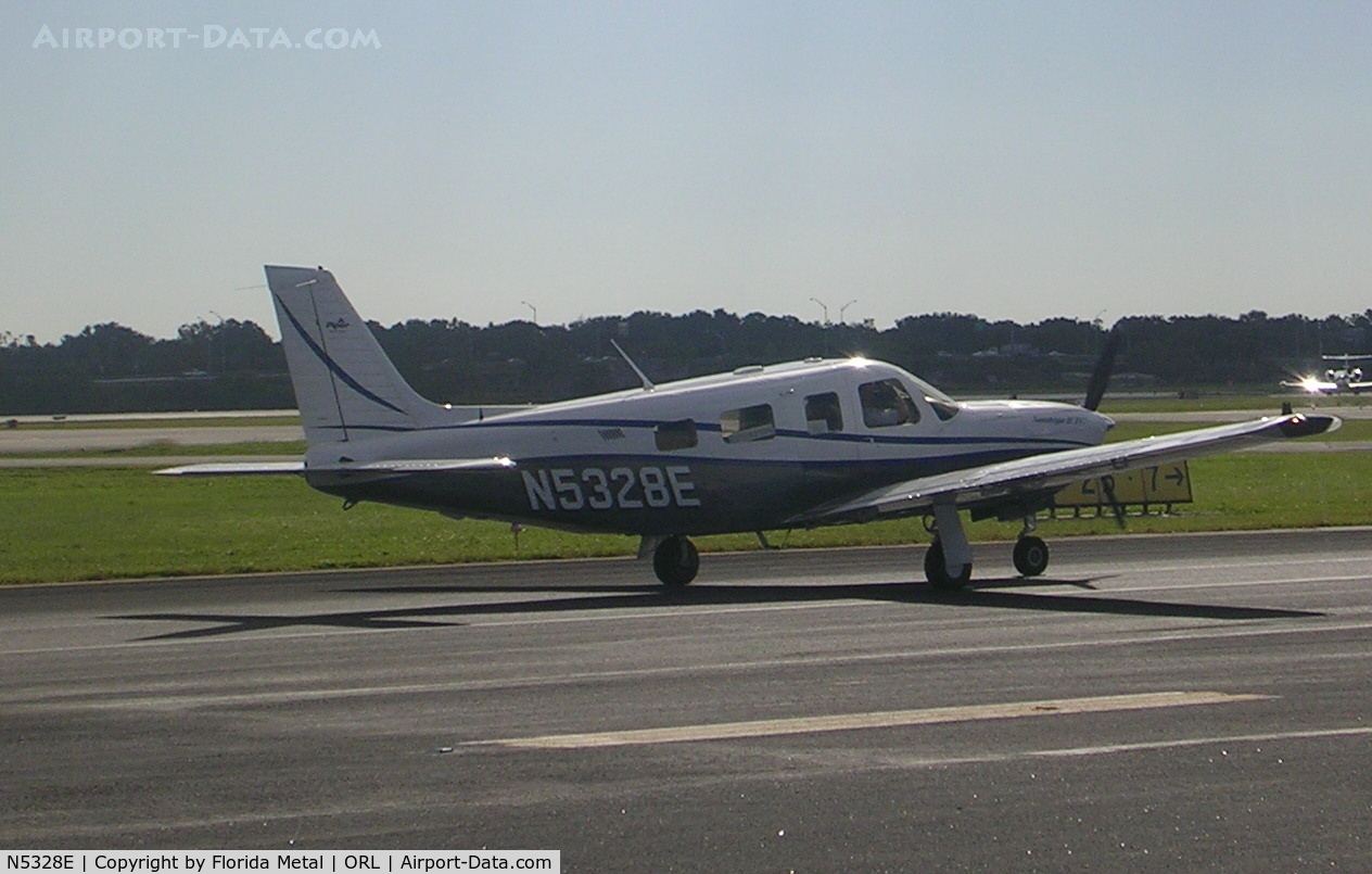 N5328E, 2001 Piper PA-32R-301T Turbo Saratoga C/N 3257256, NBAA 2005