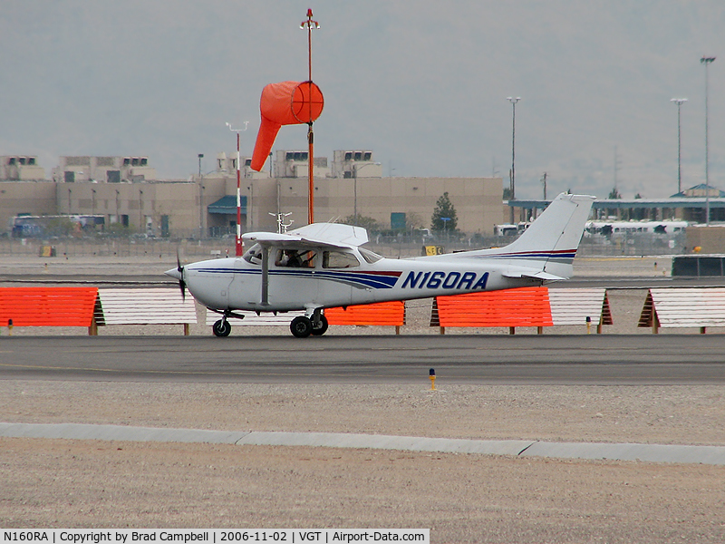 N160RA, 1977 Cessna 172N C/N 17268851, LJ Air Corp. - Las Vegas, Nevada / 1977 Cessna 172N - (Skyhawk)