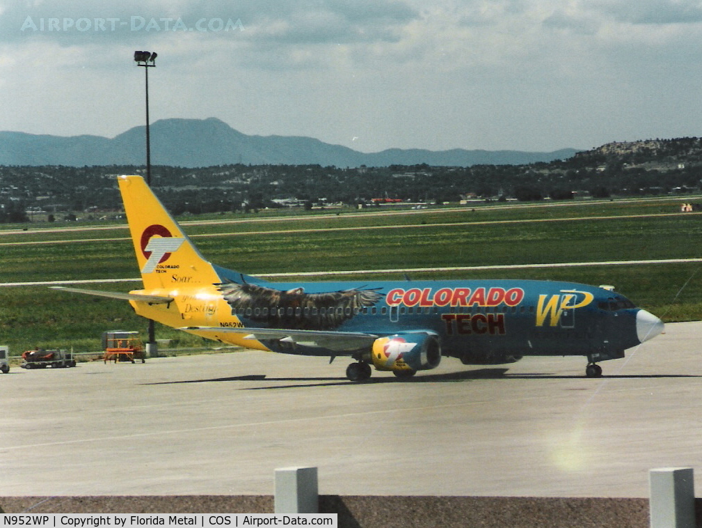 N952WP, 1987 Boeing 737-3B7 C/N 23378, Western Pacific Colorado Tech 1996