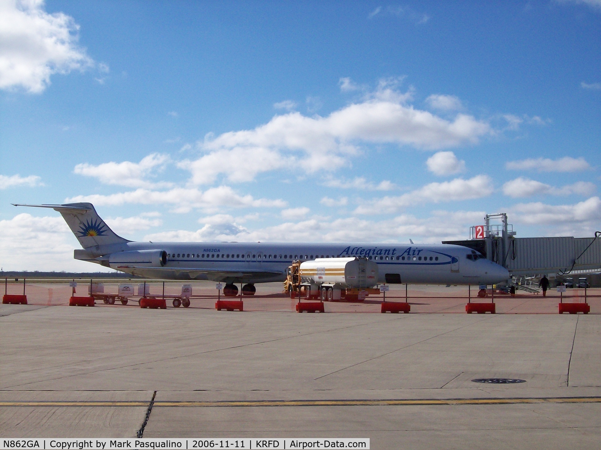 N862GA, 1987 McDonnell Douglas MD-83 (DC-9-83) C/N 49556, MD-83