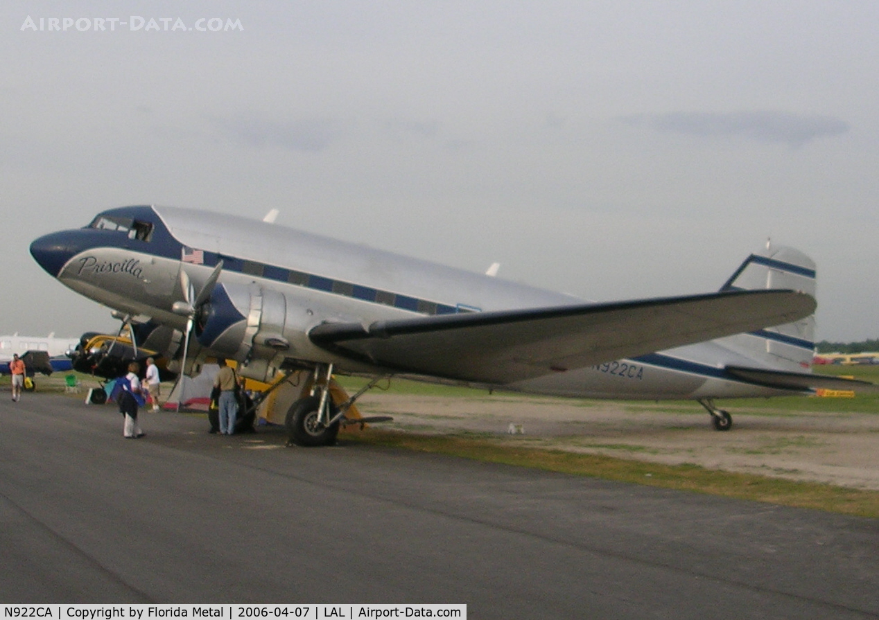 N922CA, 1940 Douglas DC-3A-S4C4G C/N 2204, Sun N Fun