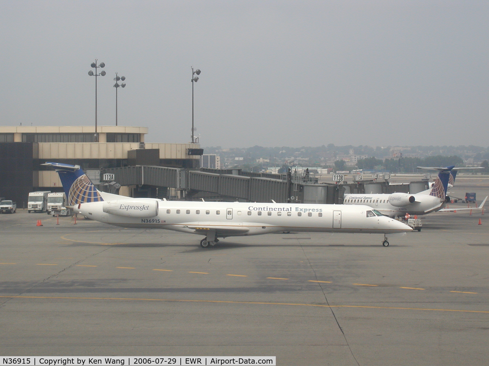 N36915, 2001 Embraer ERJ-145LR (EMB-145LR) C/N 145421, Continental Express EMB-145 taxiing out