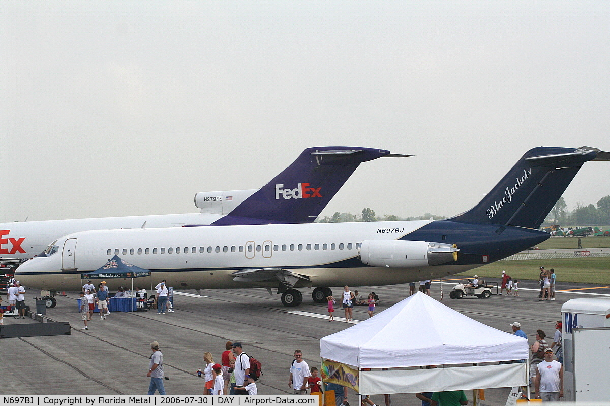 N697BJ, 1979 McDonnell Douglas DC-9-32 C/N 47799, Columbus Blue Jackets NHL