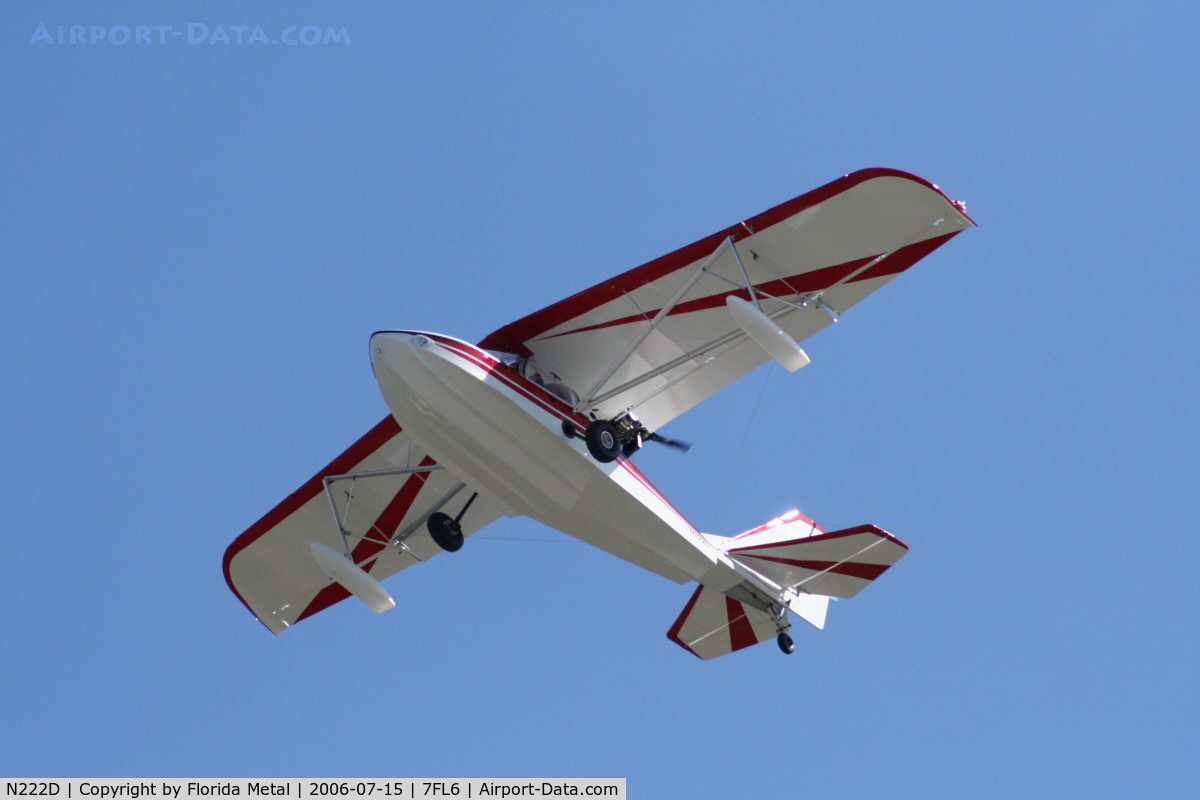 N222D, 2005 Progressive Aerodyne Searey C/N 1MK378C, Taking off at Spruce Creek