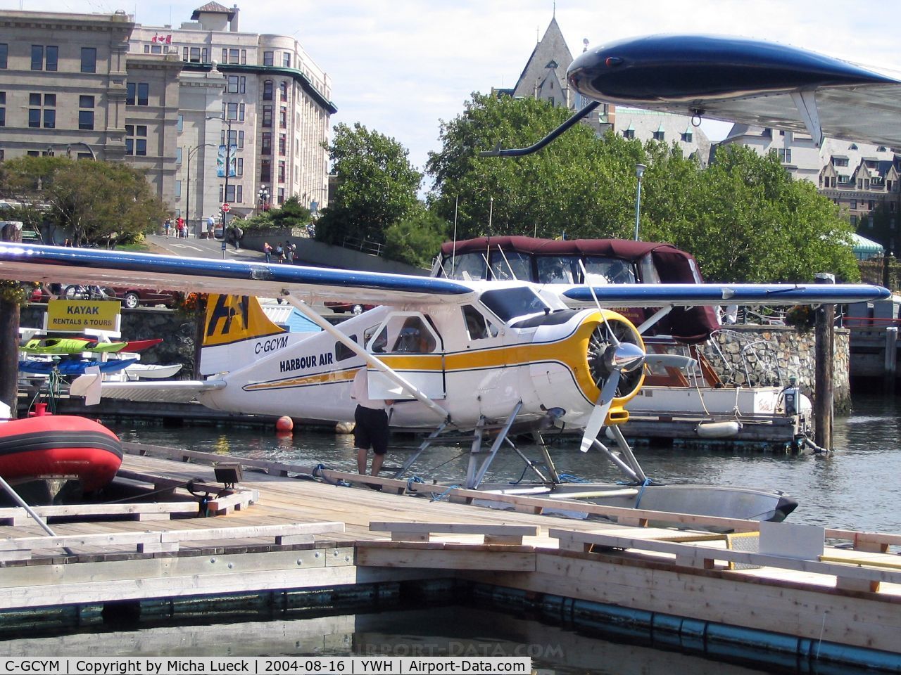 C-GCYM, 1953 De Havilland Canada DHC-2 Beaver Mk.1 C/N 354, The floatplanes in Victoria share the harbour with kayaks, fishing boats, and whale watching zodiacs