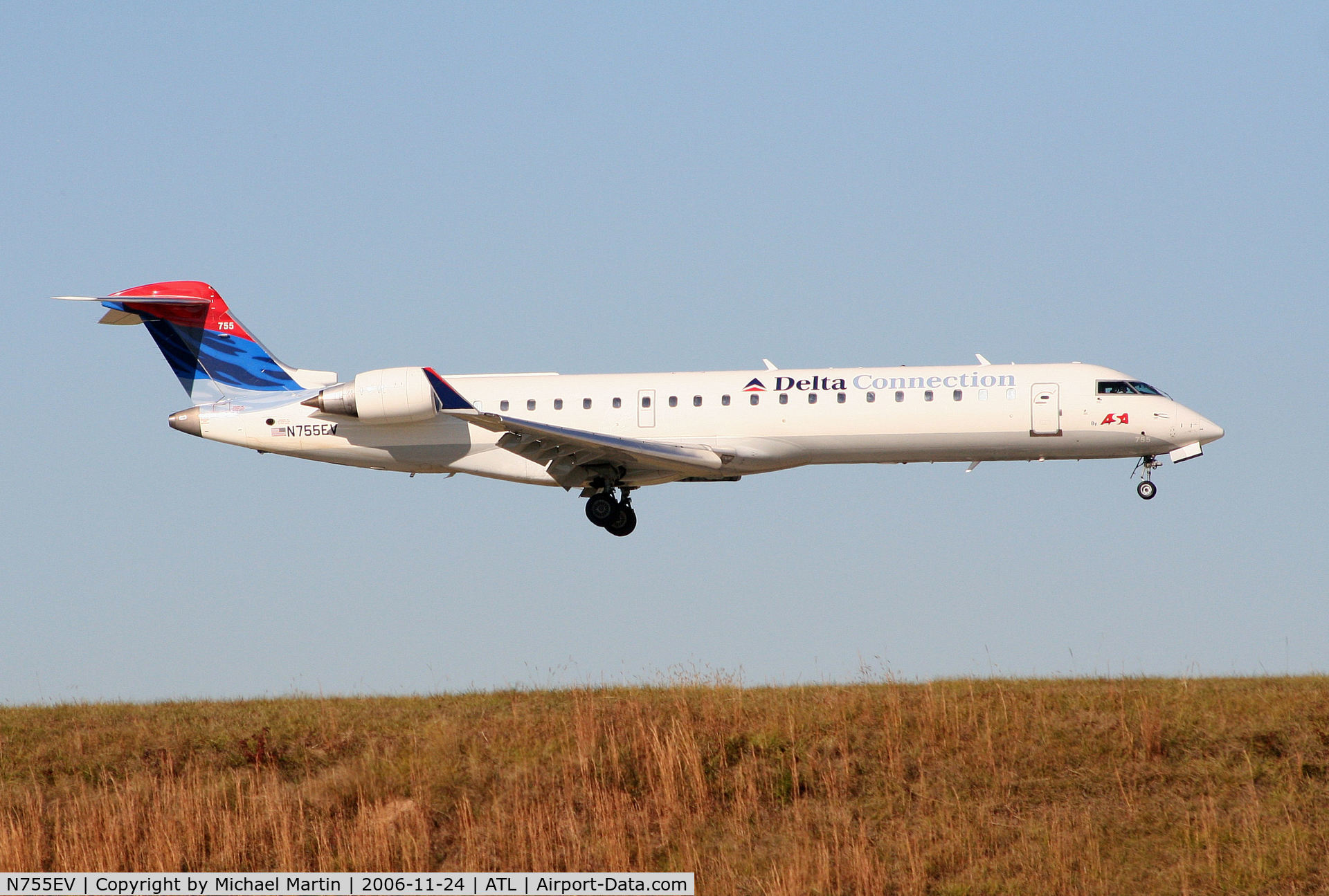N755EV, Bombardier CRJ-701 (CL-600-2C10) Regional Jet C/N 10185, Over the numbers of 9R
