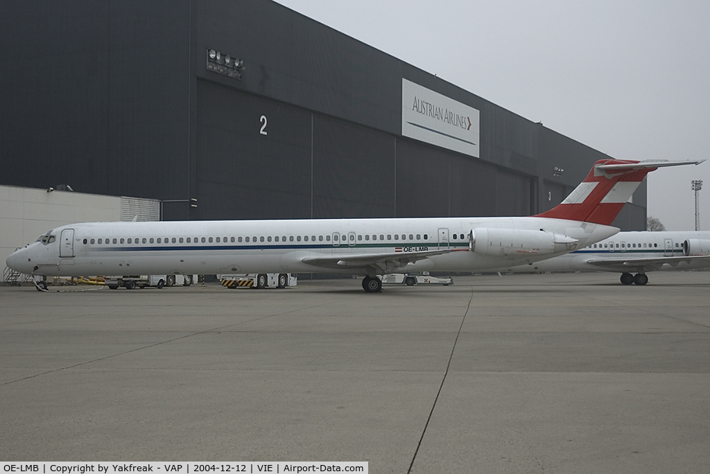 OE-LMB, 1985 McDonnell Douglas MD-82 (DC-9-82) C/N 49279, Austrian Airlines MD80