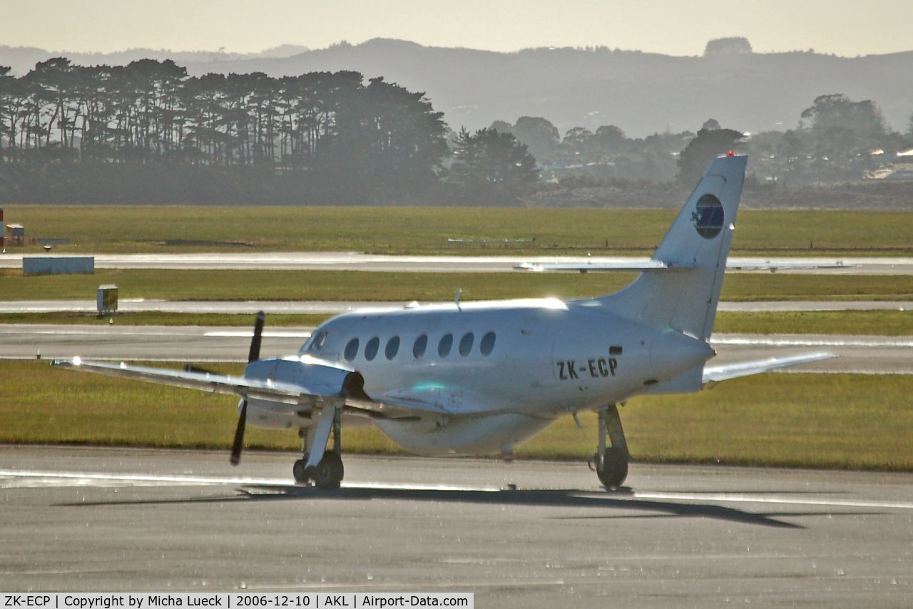 ZK-ECP, 1990 British Aerospace BAe-3212 Jetstream Super 31 C/N 878, Taxiing to th parking position