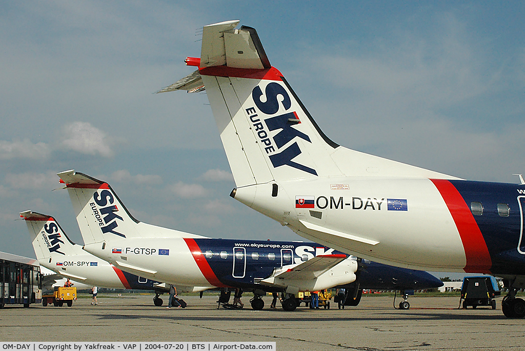 OM-DAY, 1991 Embraer EMB-120RT Brasilia C/N 120244, Sky Europe Embraer 120