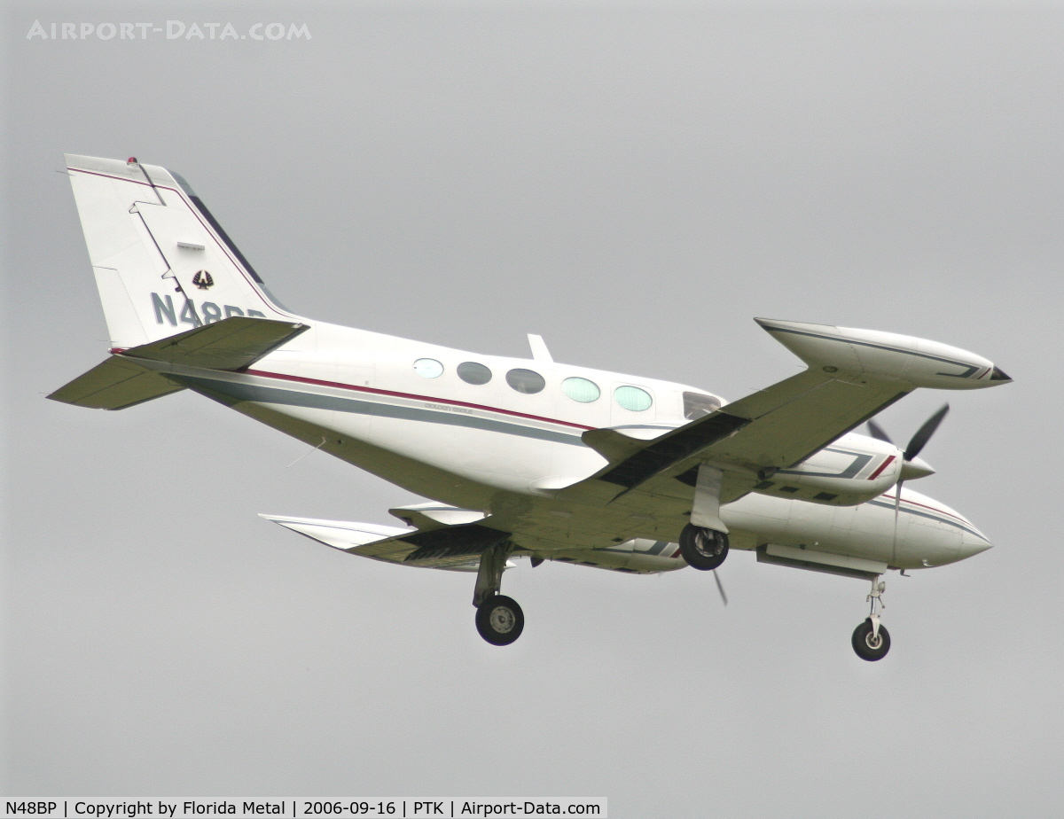 N48BP, 1975 Cessna 421B Golden Eagle C/N 421B0957, Landing at Pontiac 9R