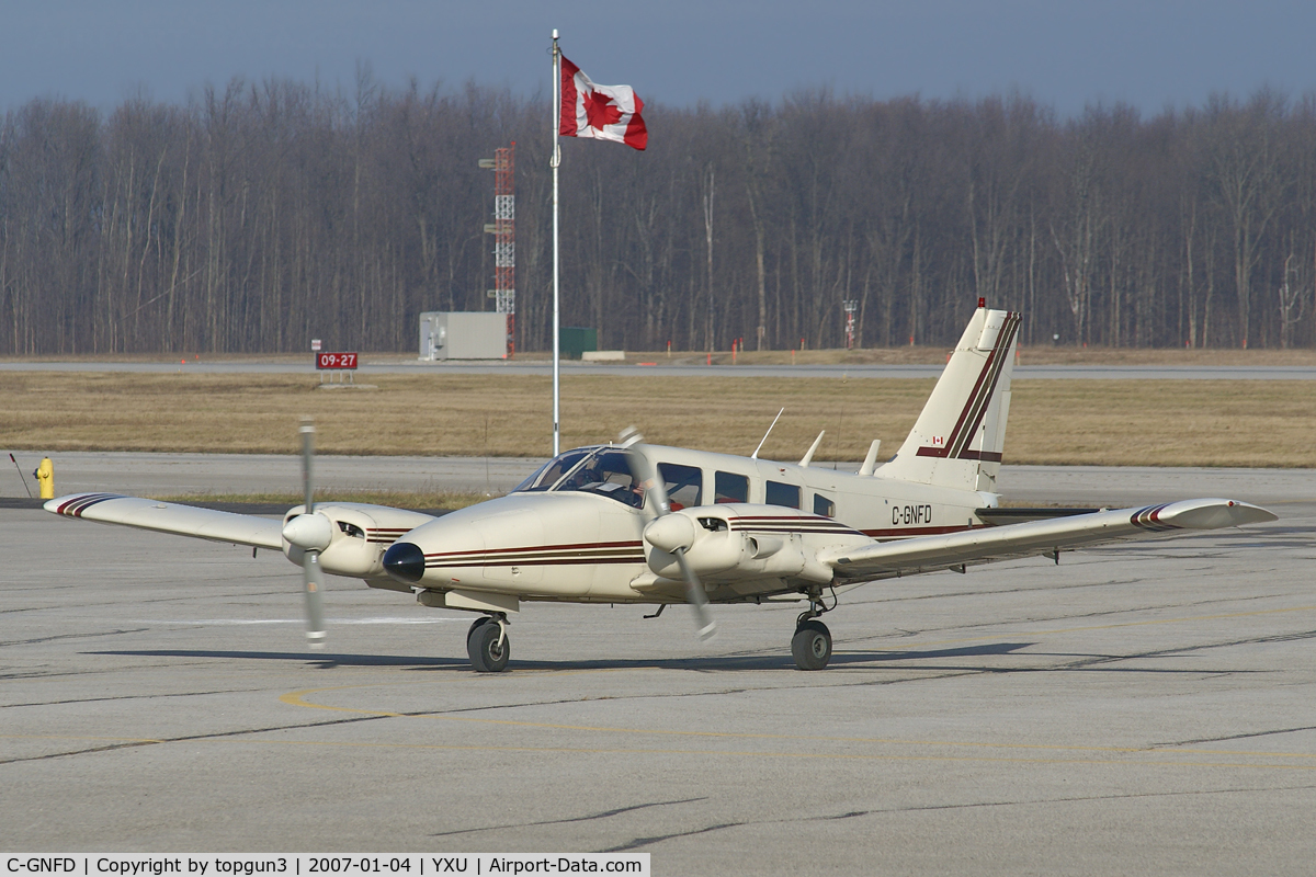 C-GNFD, 1974 Piper PA-34-200 C/N 34-7450178, Taxiing back to Aero Academy