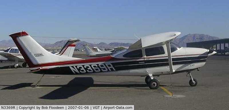 N3369R, 1967 Cessna 182L Skylane C/N 18258669, 1967 Cessna 182L at North Las Vegas