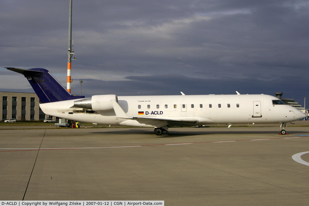D-ACLD, Canadair CRJ-100LR (CL-600-2B19) C/N 7009, ex-DLH c/s