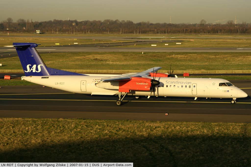 LN-RDT, 2001 De Havilland Canada DHC-8-402Q Dash 8 C/N 4038, visitor