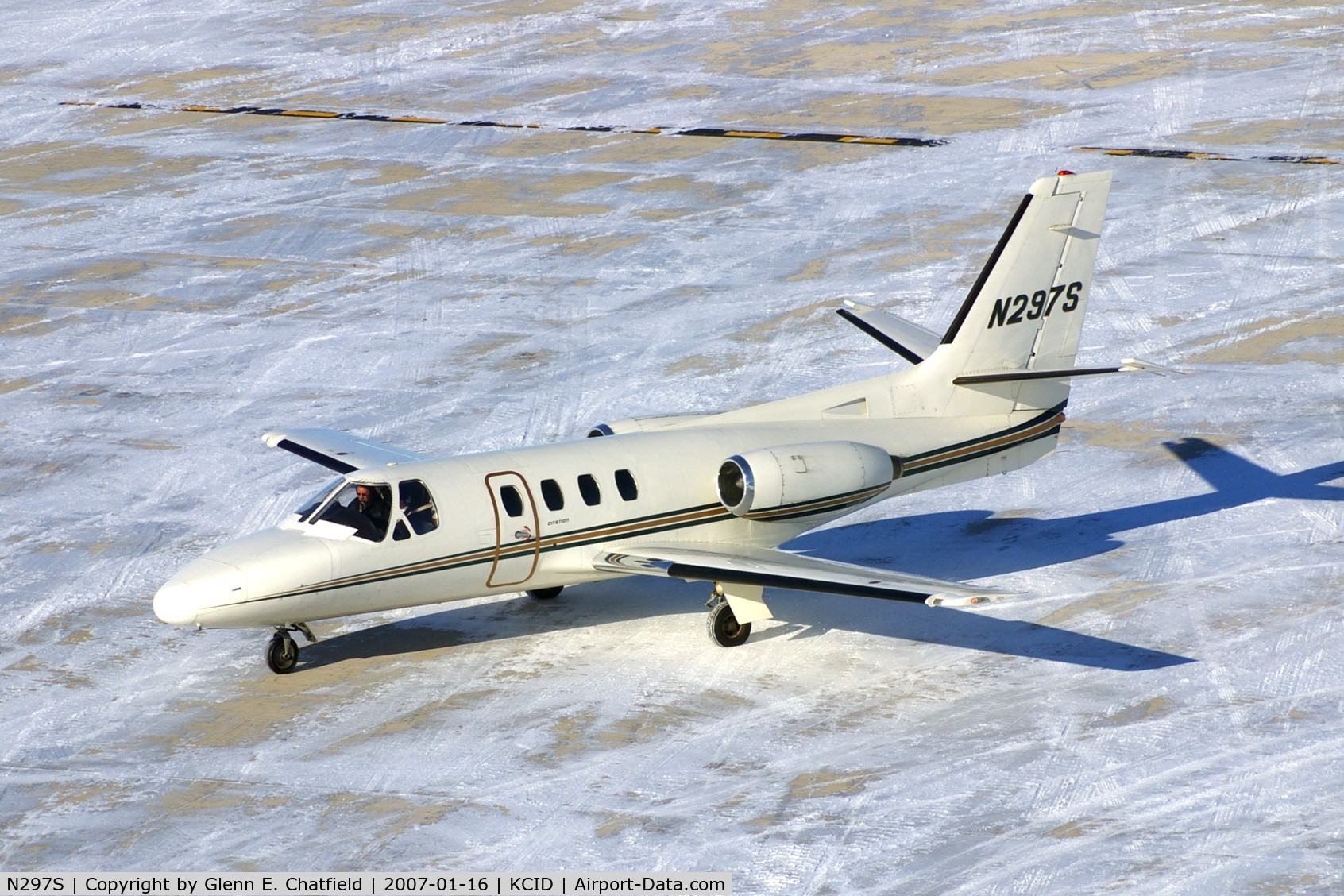 N297S, 1975 Cessna 500 C/N 500-0197, Seen from the control tower