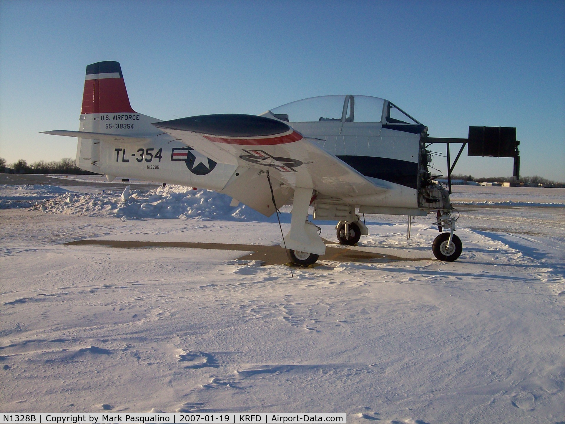 N1328B, 1955 North American T-28B Trojan C/N 200-425, North American T-28B down for engine overhaul