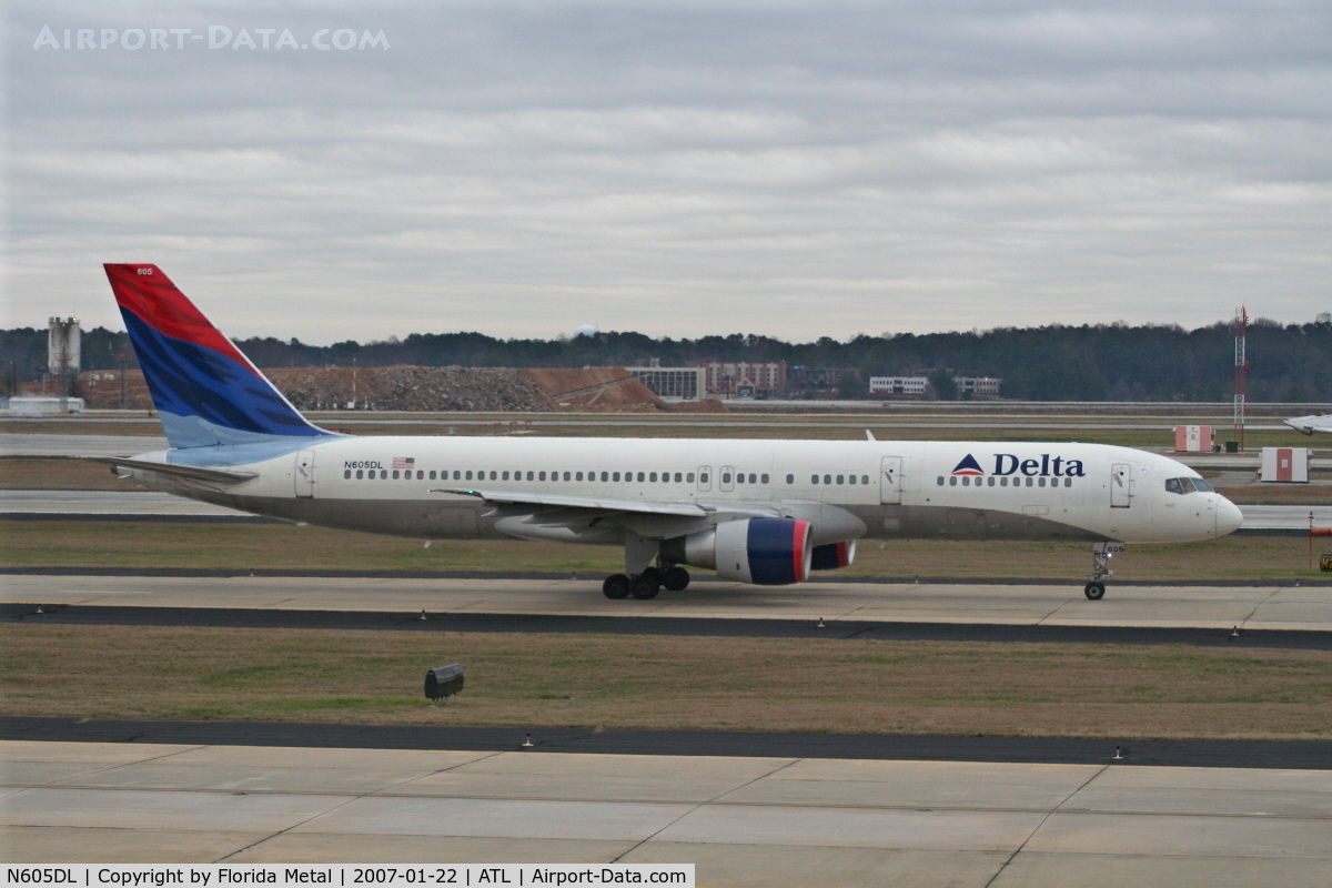N605DL, 1984 Boeing 757-232 C/N 22812, Delta 757-200