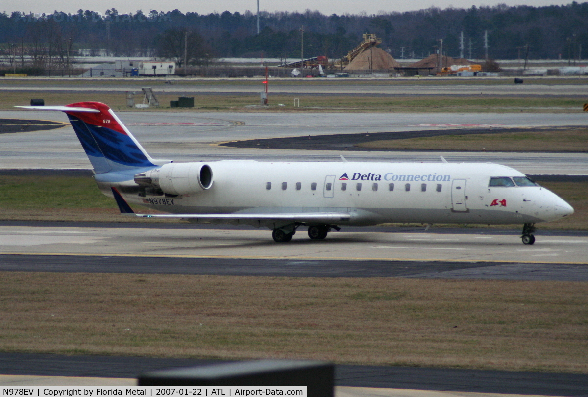 N978EV, 2002 Bombardier CRJ-200ER (CL-600-2B19) C/N 7723, ASA