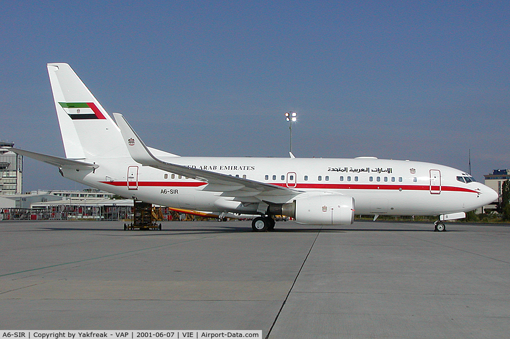 A6-SIR, 1999 Boeing 737-7Z5 BBJ C/N 29269, UAE Government Boeing 737-700