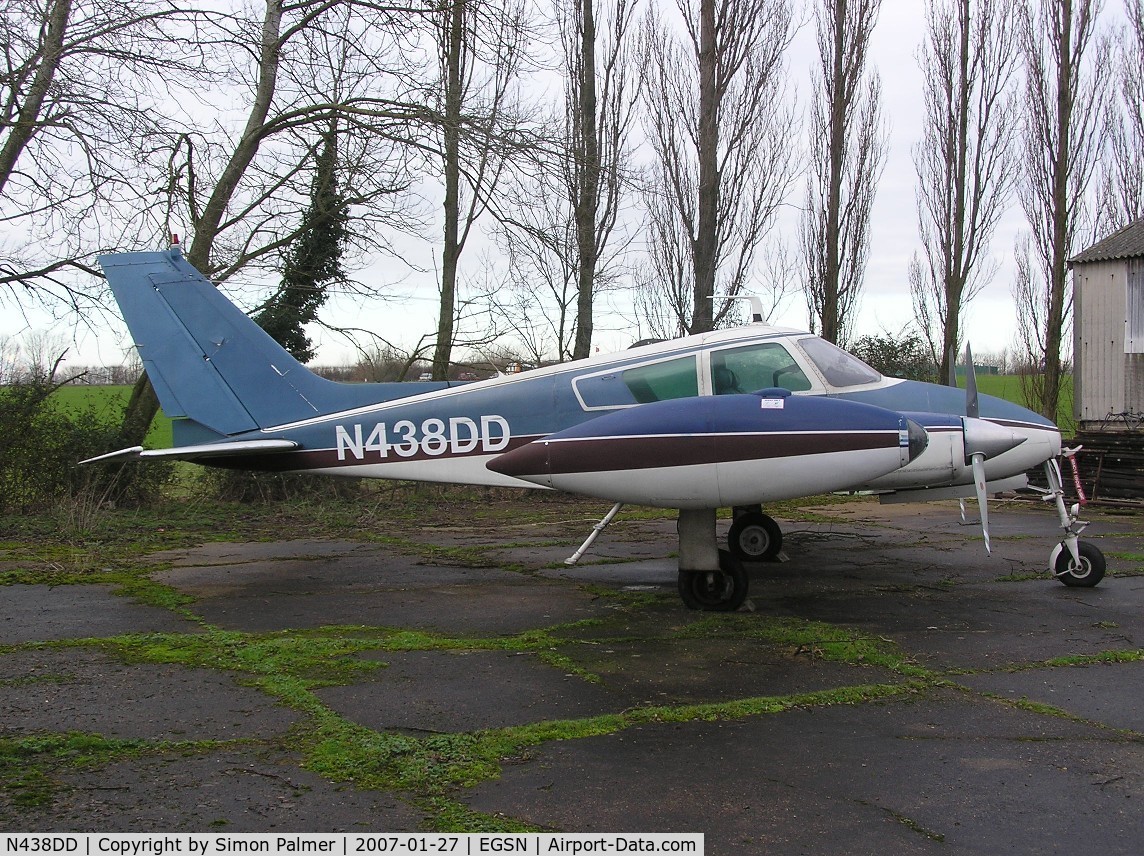 N438DD, 1960 Cessna 310D C/N 39278, Cessna 310 at Bourn airfield