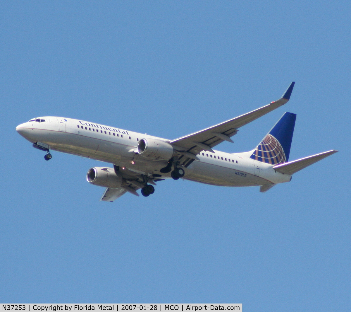 N37253, 2000 Boeing 737-824 C/N 30584, Continental 737-800