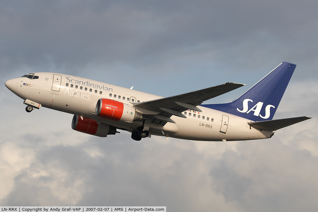 LN-RRX, 1998 Boeing 737-683 C/N 28296, Scandinavian Airlines 737-600