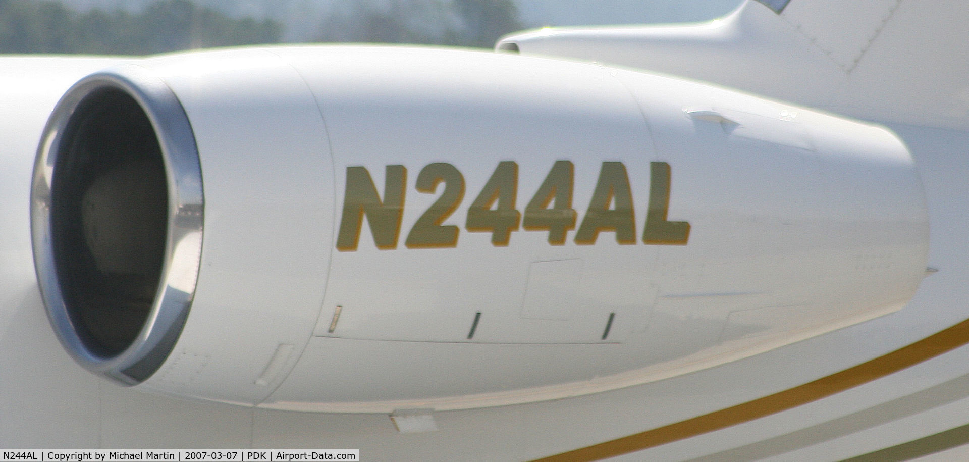 N244AL, 1981 Canadair Challenger 600 (CL-600-1A11) C/N 1005, Tail Numbers