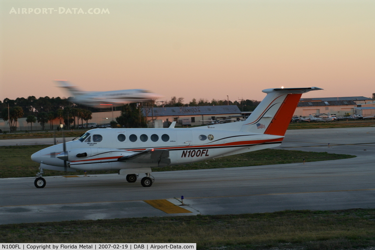 N100FL, 1984 Beech 300 Super King Air C/N FA-34, State of Florida