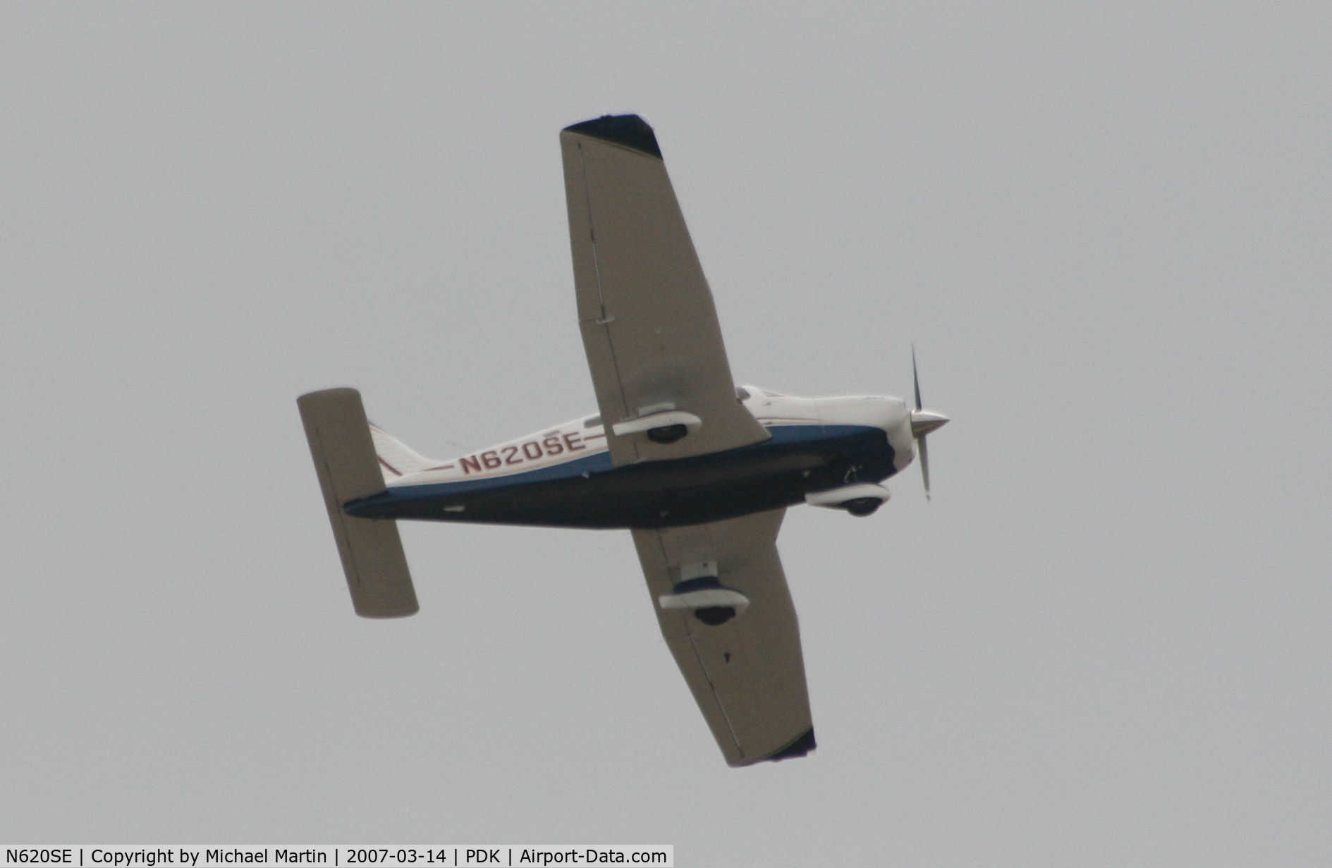 N620SE, 2005 Piper PA-28-181 C/N 2843620, Overflying PDK