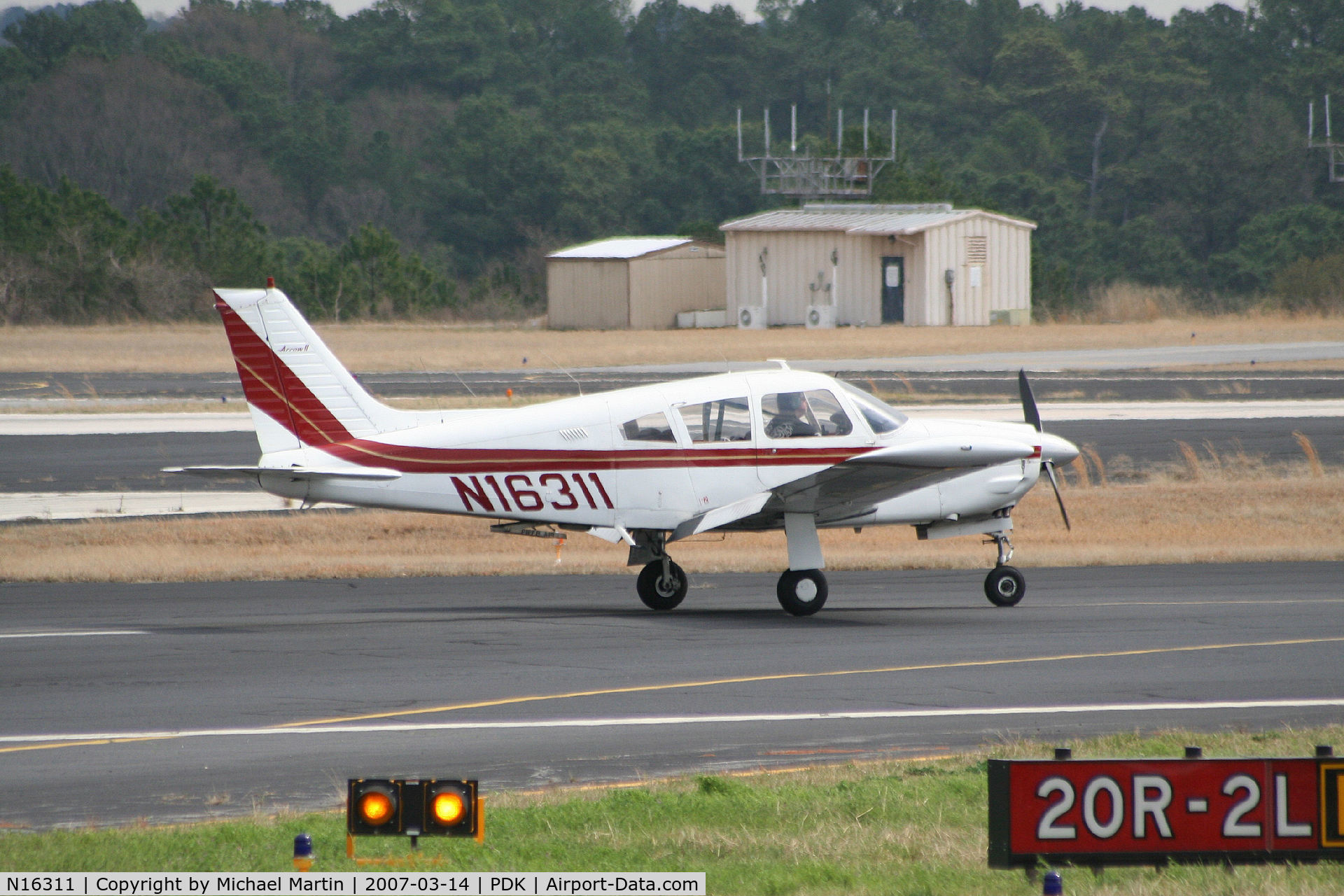 N16311, 1973 Piper PA-28R-200 C/N 28R-7335124, Landing Runway 20R