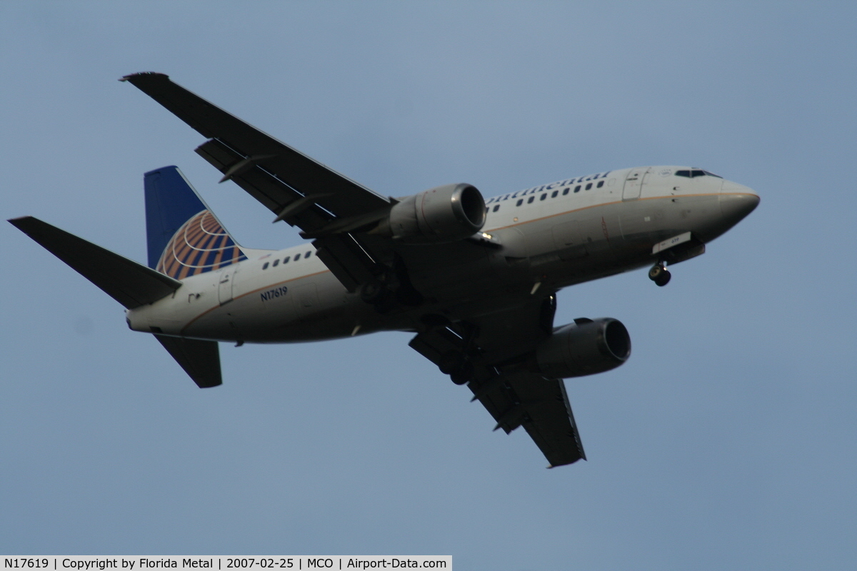 N17619, 1994 Boeing 737-524 C/N 27332, Continental