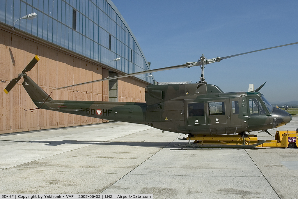 5D-HF, Agusta AB-212 C/N 5602, Austrian Air Force Bell 212