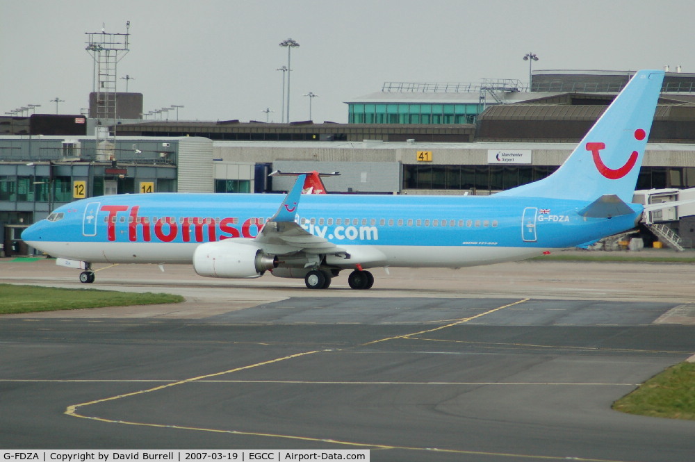 G-FDZA, 2007 Boeing 737-8K5 C/N 35134, Thomson - Taxiing