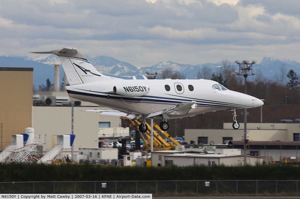 N6150Y, 2006 Raytheon Aircraft Company 390 C/N RB-150, Inbound Paine Field from KOLM