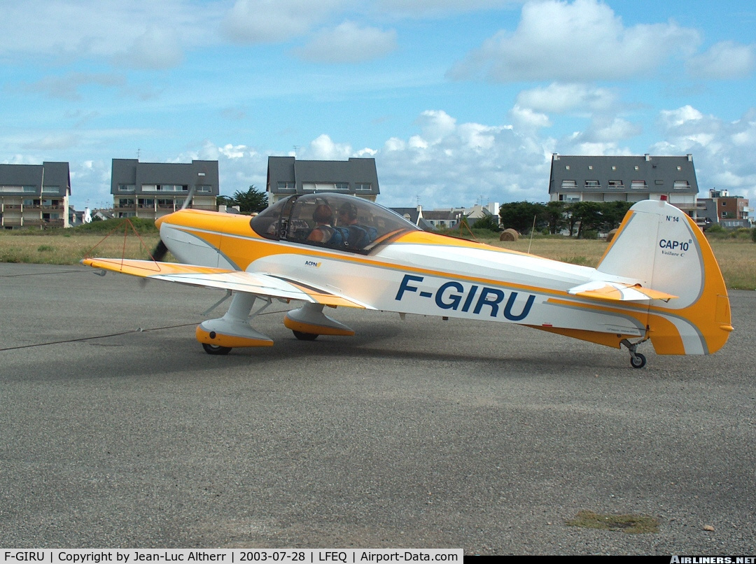 F-GIRU, Mudry CAP-10B C/N 14, When ACPN's pilot went to Quiberon for a training stage
